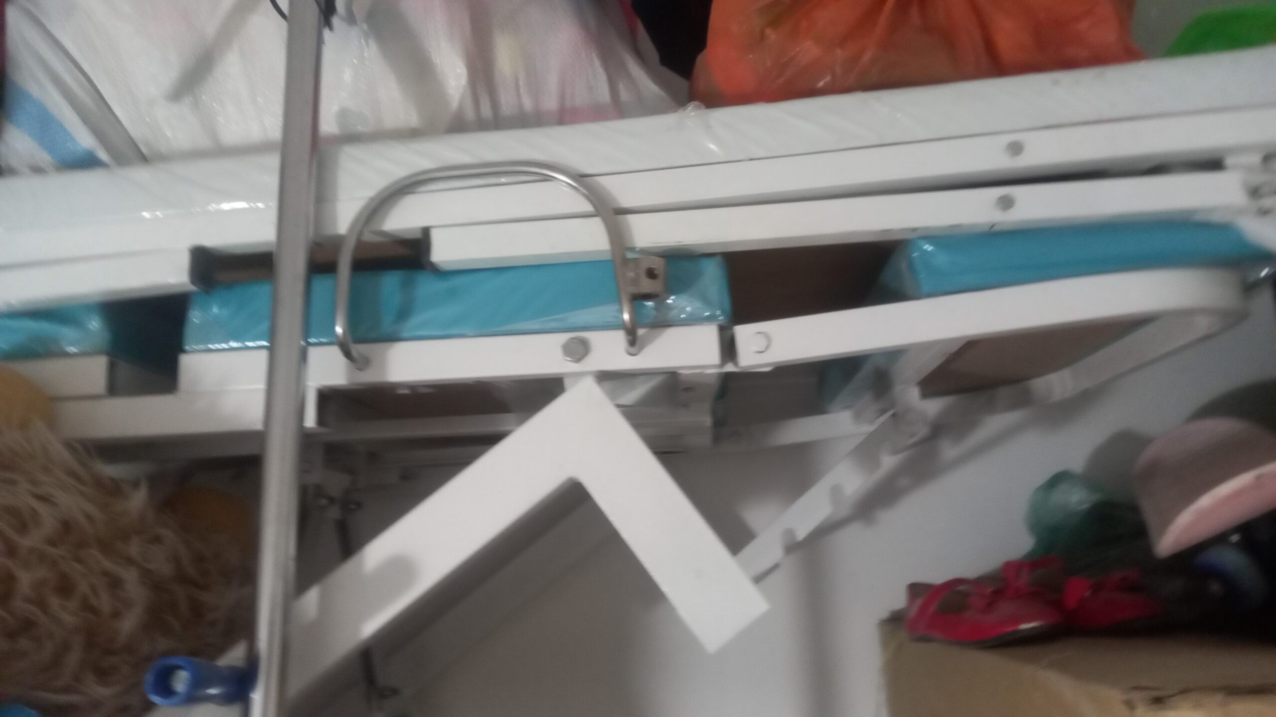 تخت ژنیکولژی