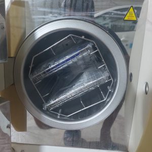 اتوکلاو دندانپزشکی