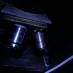 میکروسکوپ سالم و منبع تغذیه متغیر